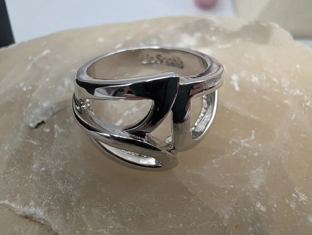Lia Sophia Silver Tone Modern Abstract Wave Statement Ring Size 8 Fashion
